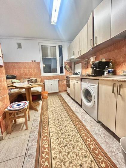 106900 euro - 3camere-70mp- etaj 3 -metrou brancoveanu - 5