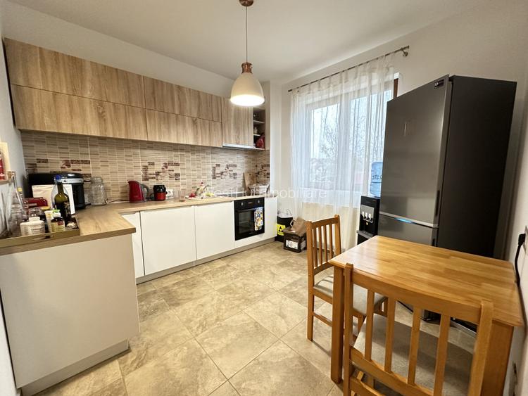 Casa insiruita, 4 camere, 144 mp utili, 289 mp teren - Dumbravita  - 3