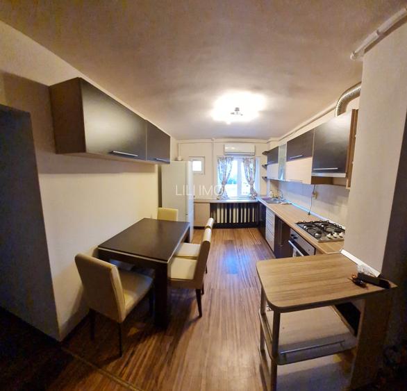 Inchiriez apartament 3 camere et.1 - 4