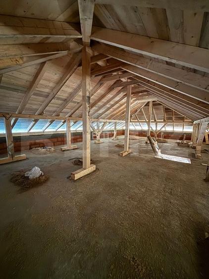 Casa pe un nivel 105 mp cu pod inalt mansardabil de 70mp, teren 500mp, Chinteni - 3