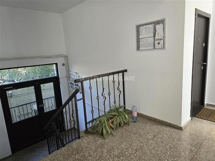 AP.2 CAM.DECOM.MOBILAT UTILAT SECT.1 BUCURESTII NOI METROU PARC BAZILESCU - 22