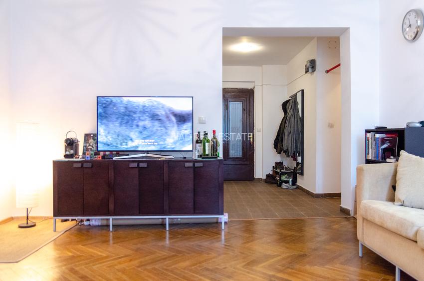 Oportunitate de Investiție: 3 Apartamente Alăturate pe Calea Victoriei 124 - 12