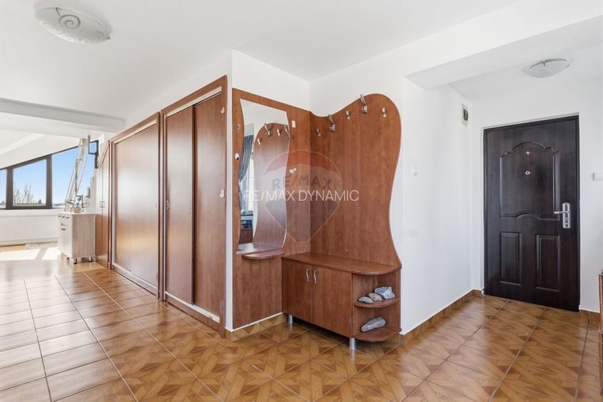 Apartament cu 3 camere pe două niveluri - 8