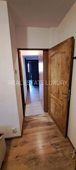Apartament 4 camere – Metrou Apărătorii Patriei | Loc de parcare - 13