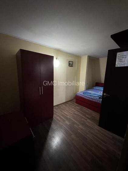 Casa de inchiriat, 25 camere, 25 bai, receptie,T719 - 23