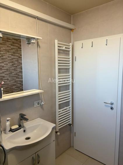 Proprietar vând apartament 3 camere mobilat în Giroc - 10