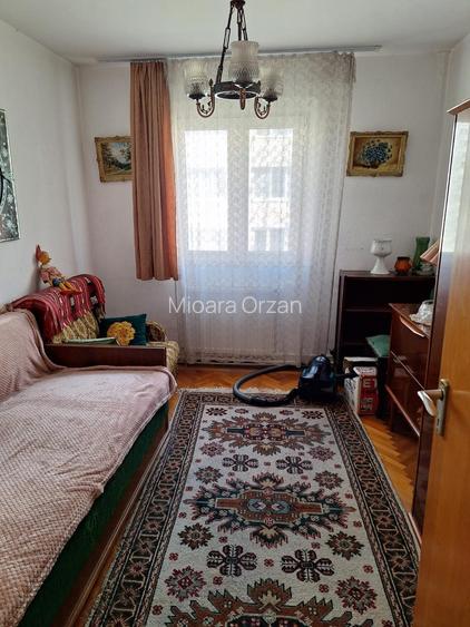 Titan - Policlinica, apartament 3 camere, etaj 2/4, centrala proprie - 7