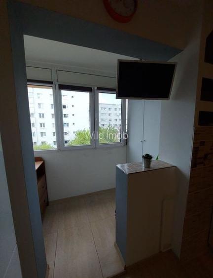 Dristor/Metrou-Apartament 2 camere decomandat - 4