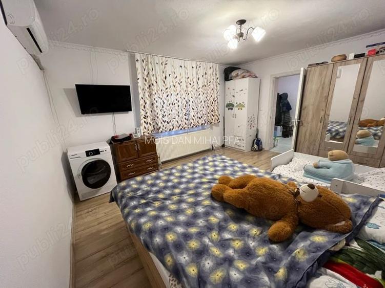 VAND CASA LA PRET DE APARTAMENT, ZONA LAZARET - 4