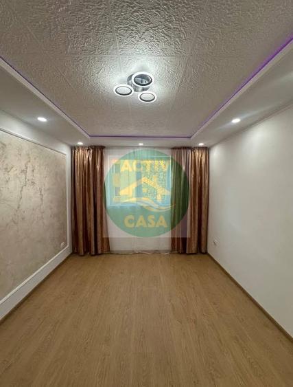 DE VÂNZARE – GARSONIERĂ etaj 1
