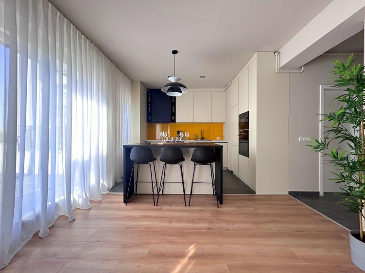 Penthouse amenajat modern, parcare inclusa - City of Mara