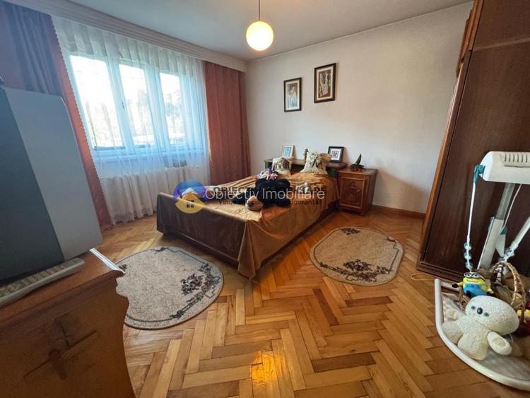 Vila + teren de vânzare cu priveliște panoramică – vis a vis de statuia Ursulet - 8