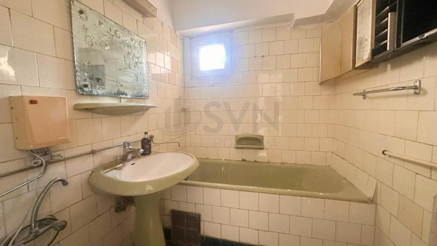REA1026895 Apartament 4 camere P-ta Romana l ASE