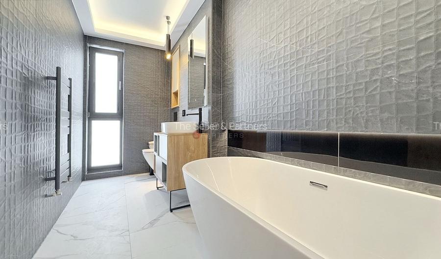 Complex Cosmopolit | Parcare Subterana - 10