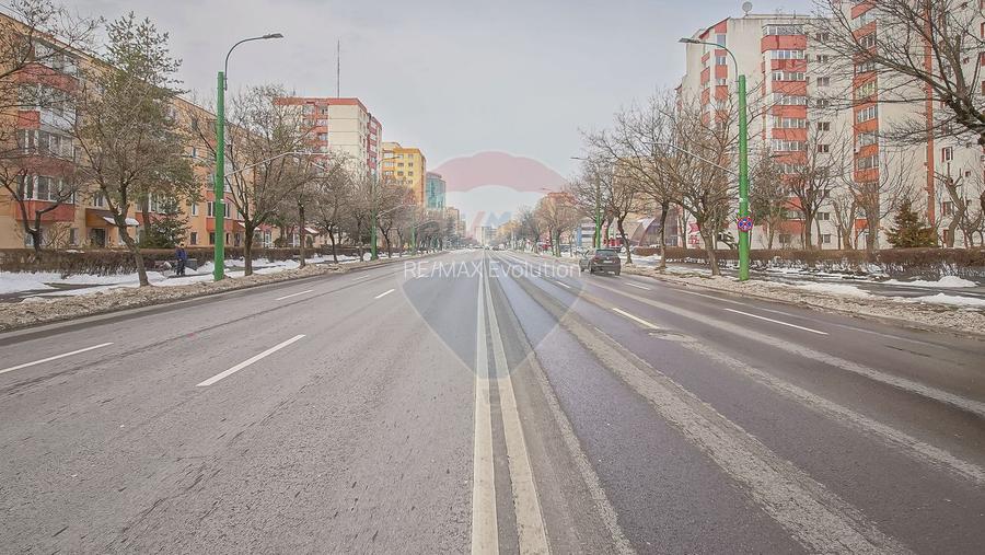 SPATIU 40 MP UTILI CU VAD | BULEVARDUL ALEXANDRU VLAHUTA NR. 21 | - 18