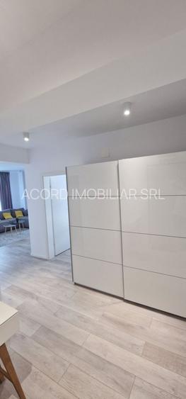 Bloc Nou , City Mall - 18