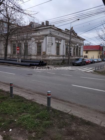 O poveste care asteapta sa fie rescrisa -cladire cu potential in centrul orasulu - 4