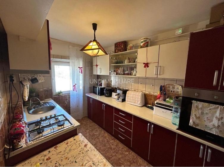 3 camere- Pacurari Alphabank - 65 mp- etaj 6- 155000 euro - 8