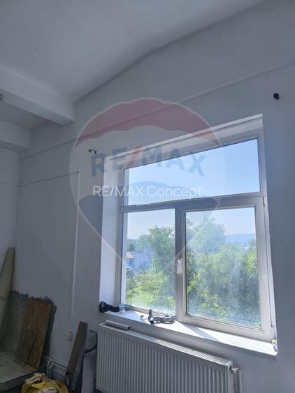 Spațiu comercial de inchiriat - 13