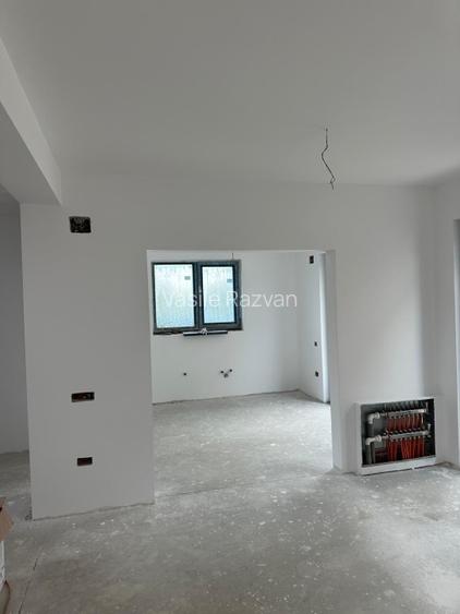 Vanzare vile P+1E tip Duplex - 289.000 euro+TVA - 14