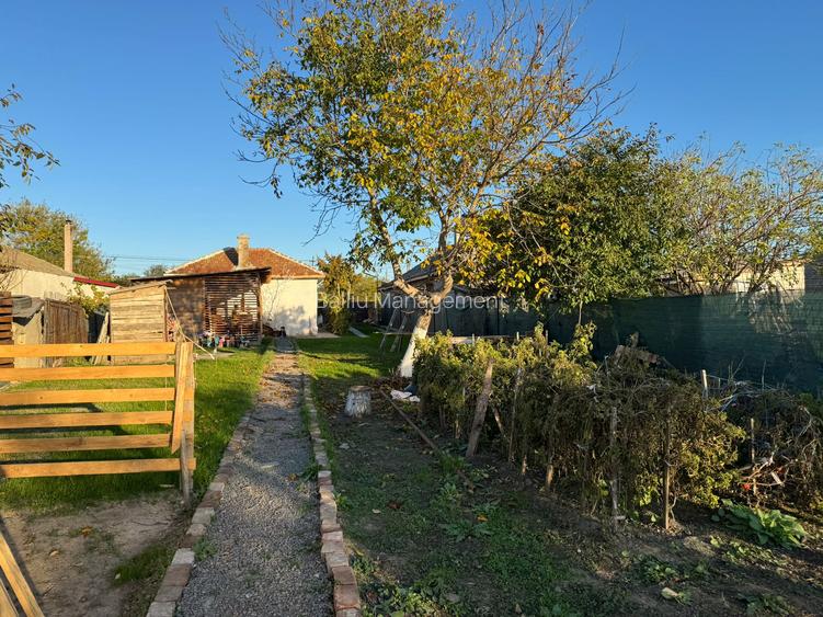 Casă de vânzare în Corbu – deschidere la strada principală! - 6