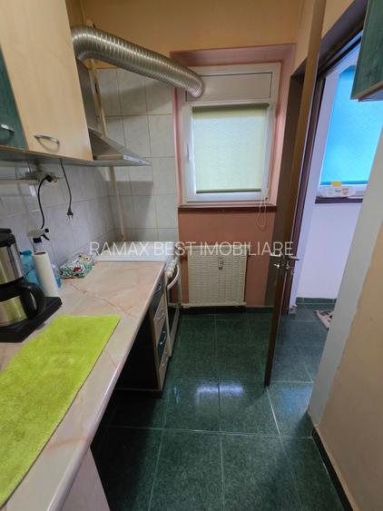 Trapezului, 5 minute metrou 1 Decembrie 1918, bloc 1978, reabilitat - 10