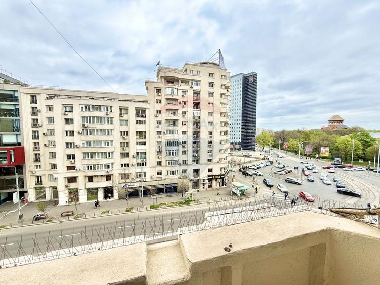 De vanzare | Spatiu comercial birouri compartimentat | Pta Victoriei - 7