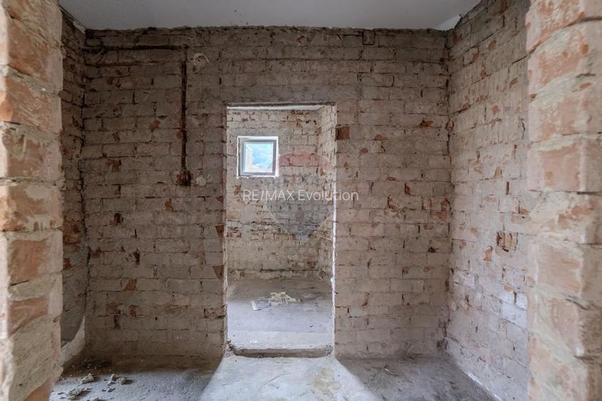 Casa individuala str. Pajistei de renovat | Comision 0% - 22