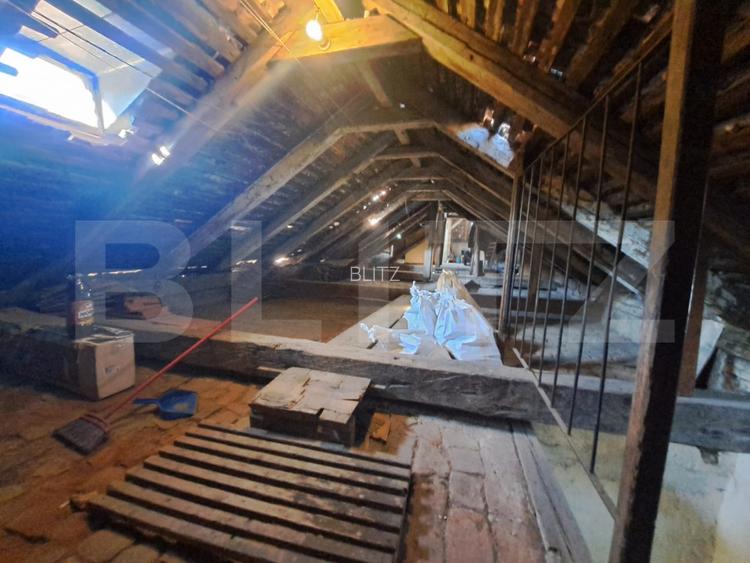 Apartament de vanzare, 6 camere, 182 mp, gradina comuna, Centrul Istoric Brasov  - 16