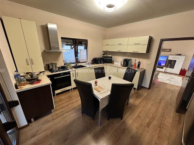 Casa parter cu carpot - 11