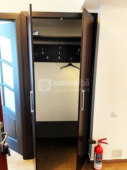 Spatiu de birouri 140 mp, inchiriere, situat in zona Podu Ros - 9