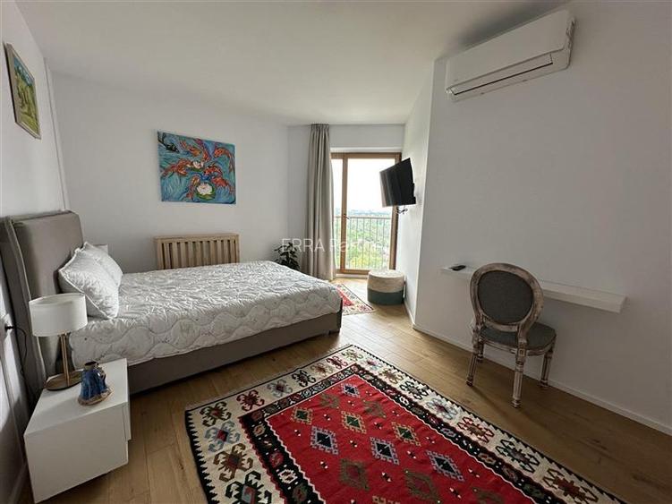 Bd.Expozitiei. PRIMA INCHIRIERE! 3 camere, mobilat. - 9