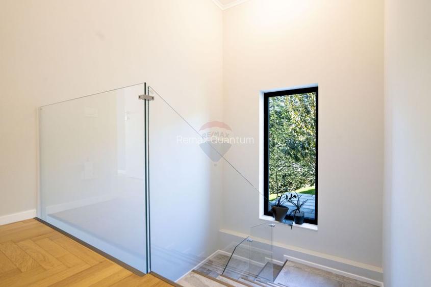 Casă / Vilă cu 5 camere de vânzare în zona Dealuri Oradea - 23