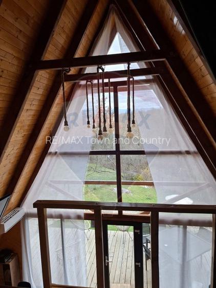 Casă / Vilă cu 3 camere de vânzare - 12