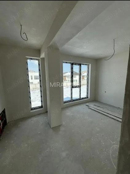 Vilă spațioasă 235 mp | P+1+M | 3 dormitoare | Curte amenajată | La cheie - 4