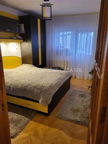 Apartament spatios de 3 camere, ultracentral, strada Arcu - 6