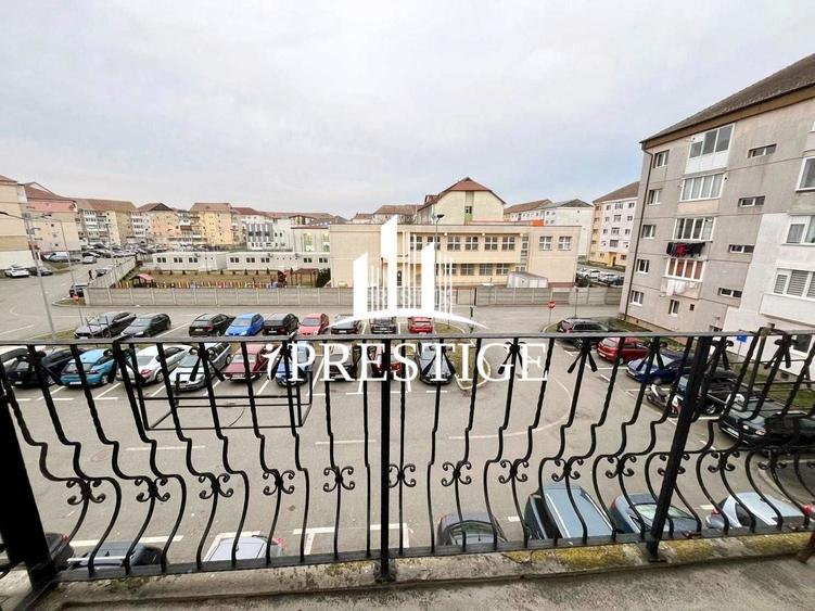APARTAMENT DE ÎNCHIRIAT ÎN ȘTRAND | 3 CAMERE | BALCON | ETAJ 2 - 7