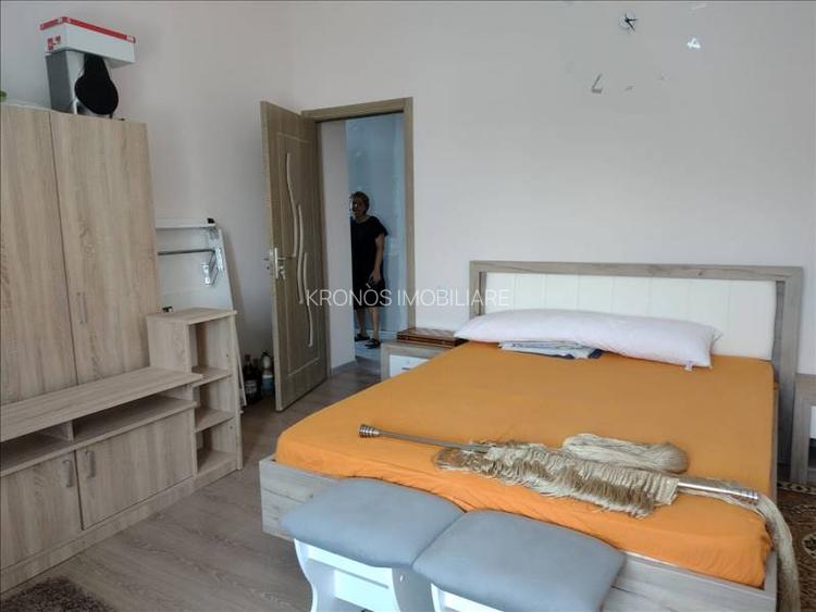 PIATA OVIDIU  2 CAMERE  VEDERE LA MARE LIBER  72 MP. PRET 155.000 EUR - 4