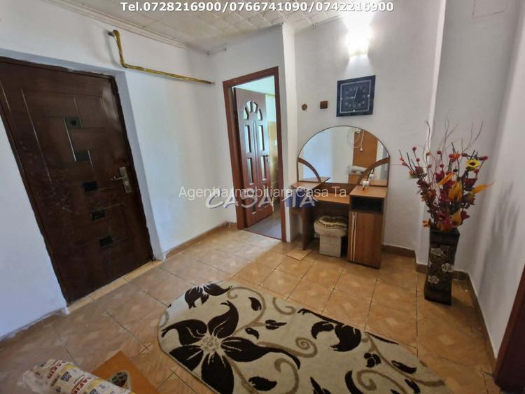 Apartament 2 camere ,situat in Rovinari, Str 22 Decembrie 1989 - 9