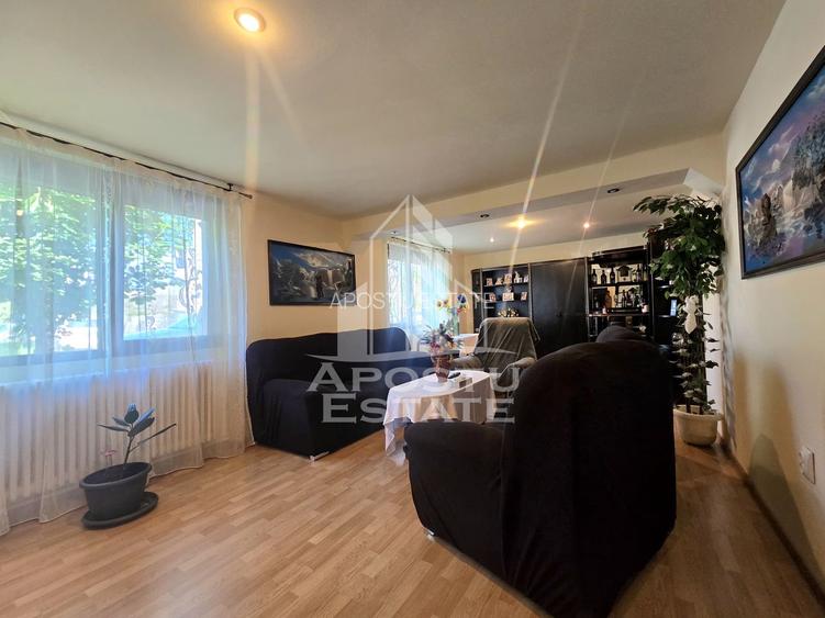 Casa individuala de vanzare, 4 camere, 2 garaje, Lipovei - 5