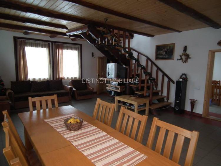 Pensiune agroturistica, pastravarie, 25 km de Brasov -proprietate speciala - 10