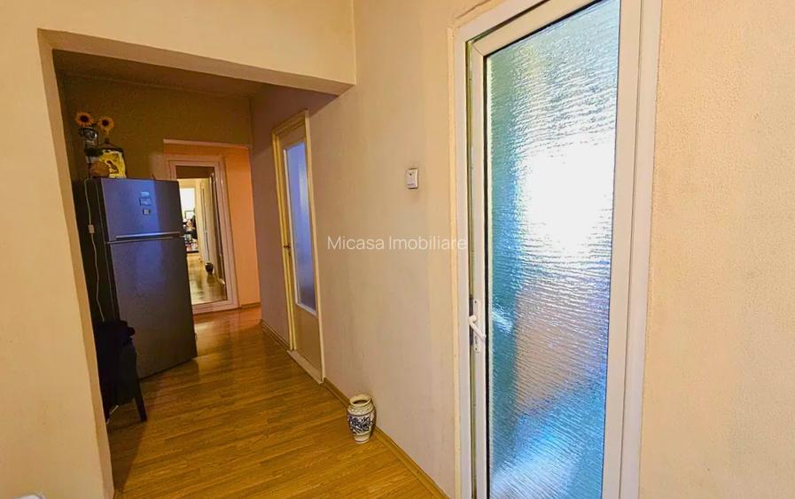 Apartament 4 camere - Etaj 8 - Vis-a-Vis de Spitalul Județean - Galați - 5