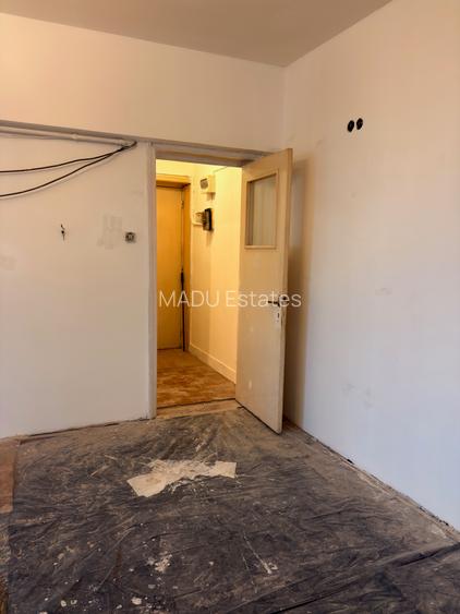 Matei Basarab str. Valeriu Braniste, zona linistita, centrala proprie - 13