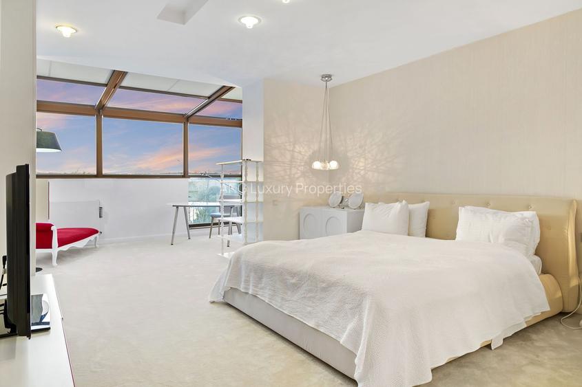 Vila Exclusivistă cu Deschidere la Lac, Piscină și Garaj pentru Barcă în Snagov - 33