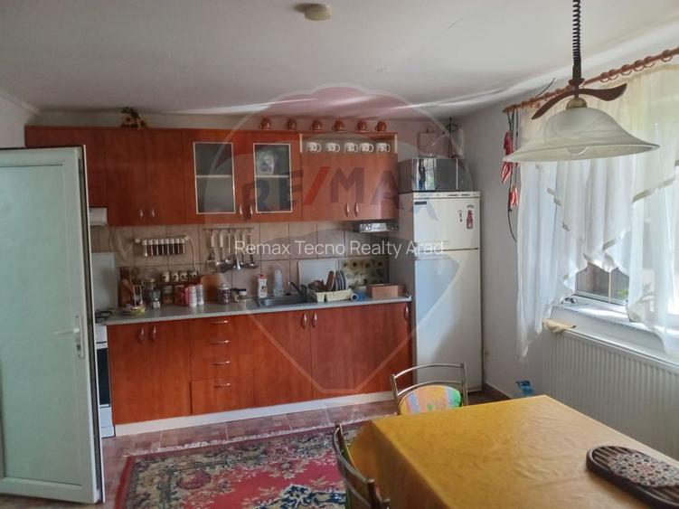 OCAZIE!!! CASA SUPERBA cu teren in JULITA jud Arad in M tii Zarandului - 28