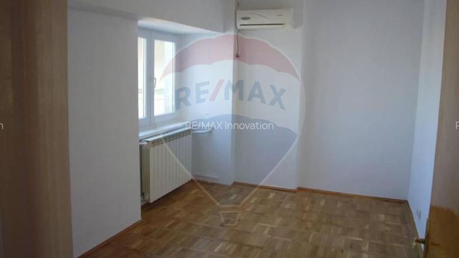 INCHIRIERE/Apartament spațios cu 4 camere – Bd. Unirii nr. 76 - 3