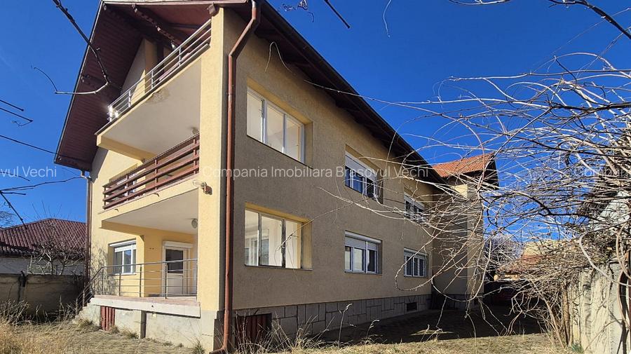 Vila cu 2 apartamente spatioase si teren de 670 mp. - 3