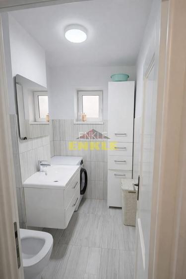 Apartament 4 camere DECOMANDAT – Ultracentral, Bd. Mihai Eminescu - 10