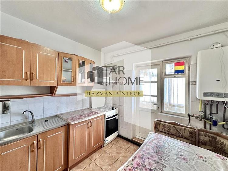 Apartament 2 camere decomandat centrala termica Mihai Bravu Ploiesti - 8