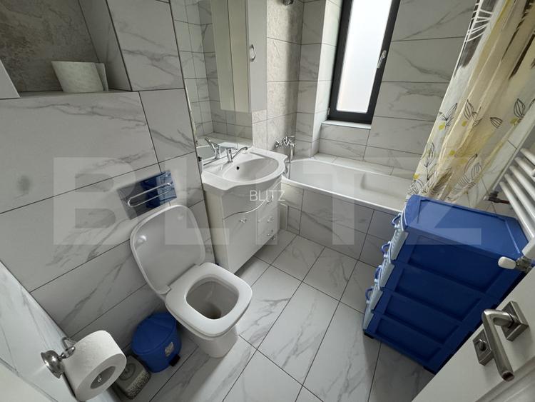 Apartament cu 2 camere, semidecomandat, Paun - 9